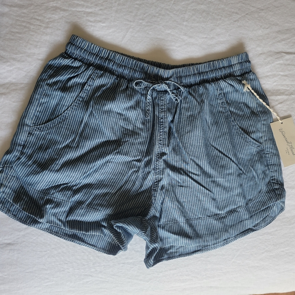 High Waisted shorts